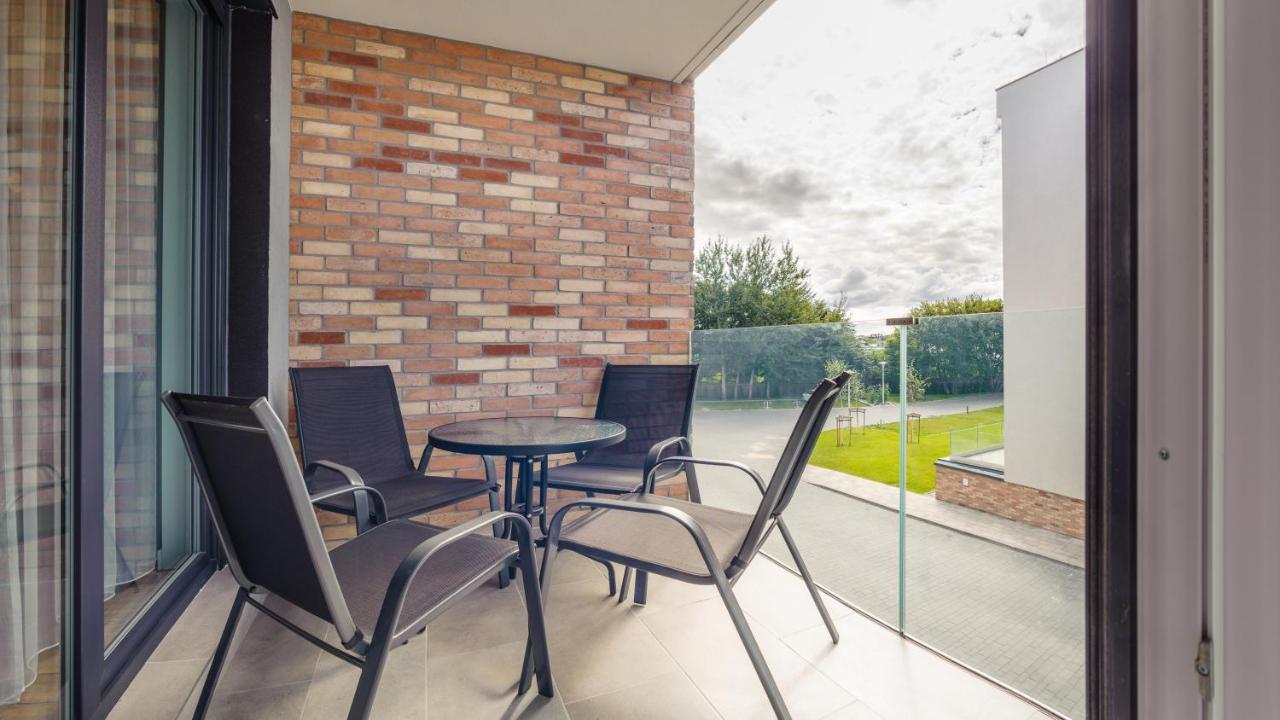 Apartamenty Simply Perlowa Przystan - Holiday City Kolobrzeg Luaran gambar